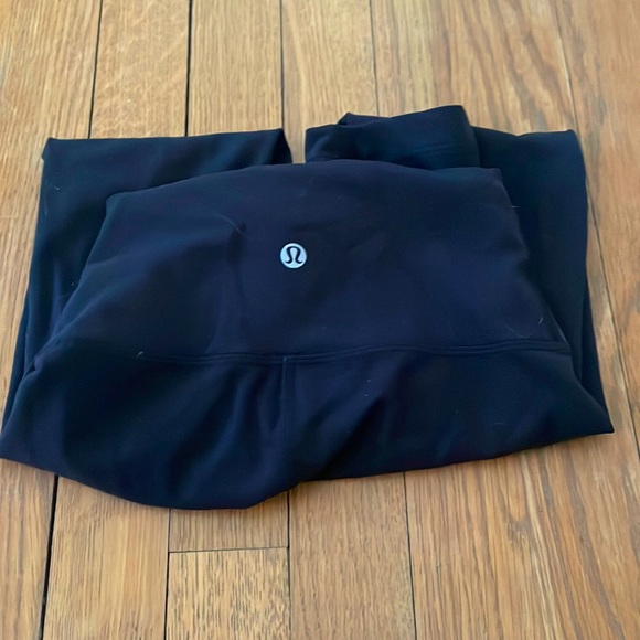 black lululemon pants size 0